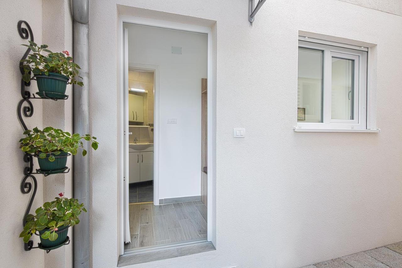 Apartment Kotor Bay Exterior photo